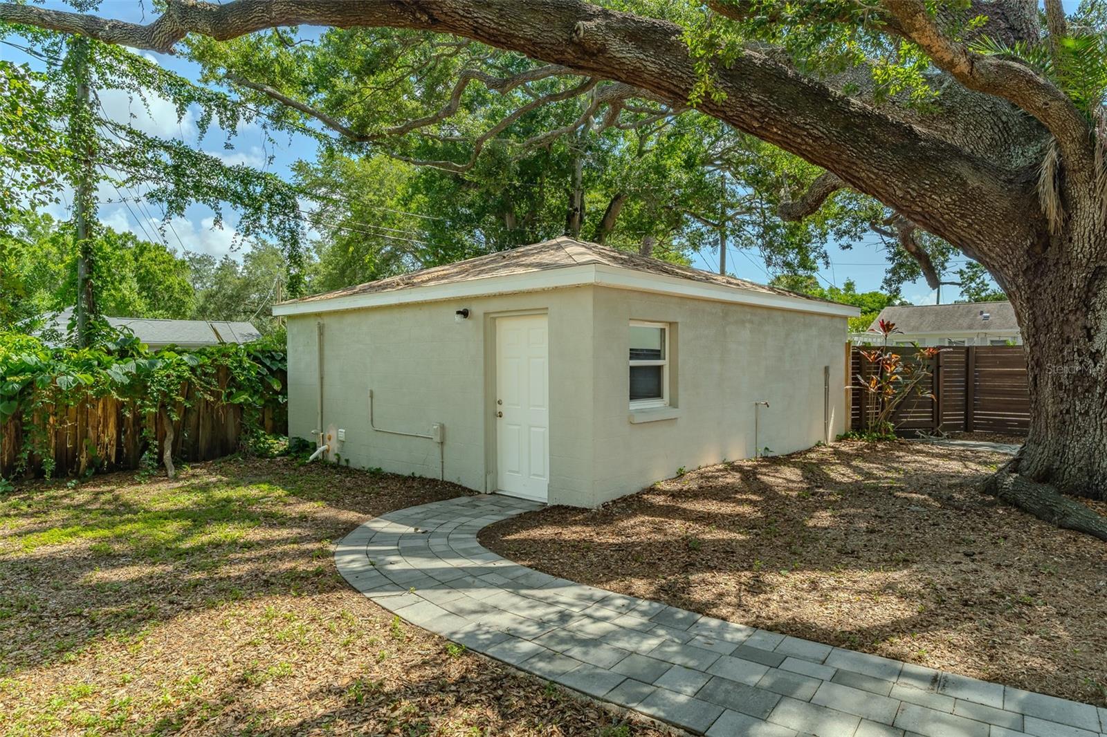 721 38th Ave N, St Petersburg, FL 33704