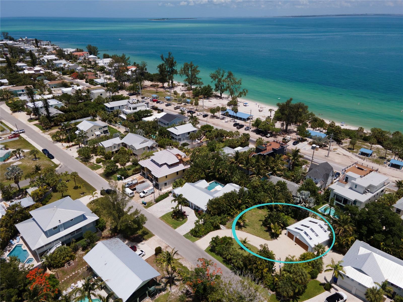 240 Gladiolus St, Anna Maria, FL 34216