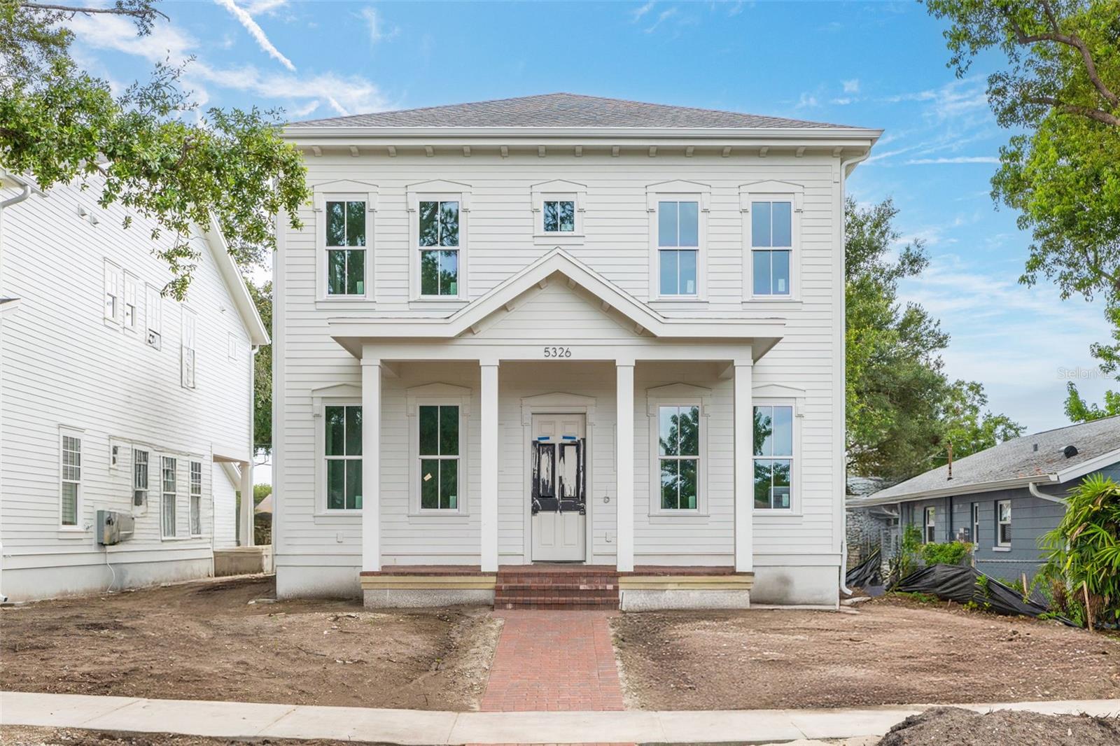 5326 7th Ave N, St Petersburg, FL 33710