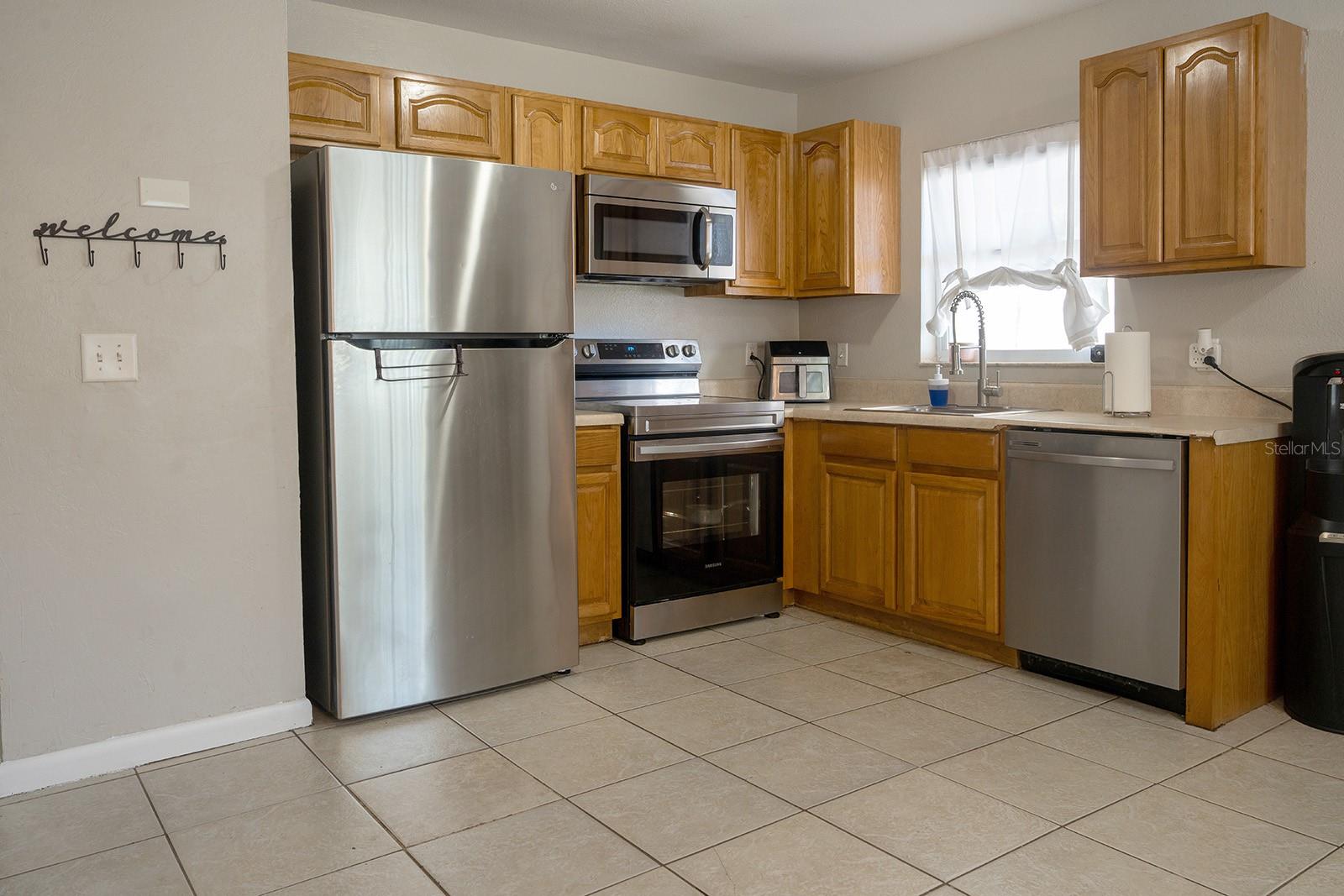 3667 135th Ave, Largo, FL 33771