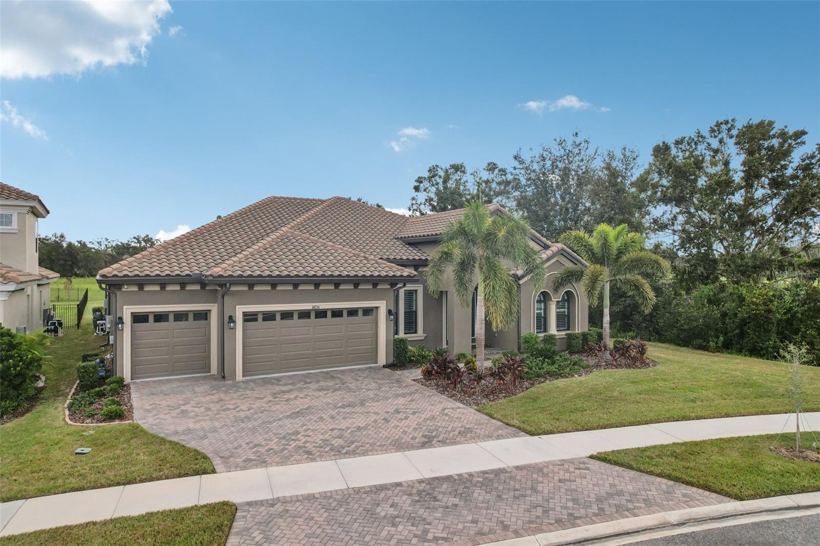 14235 Swiss Bridge Dr, Riverview, FL 33579
