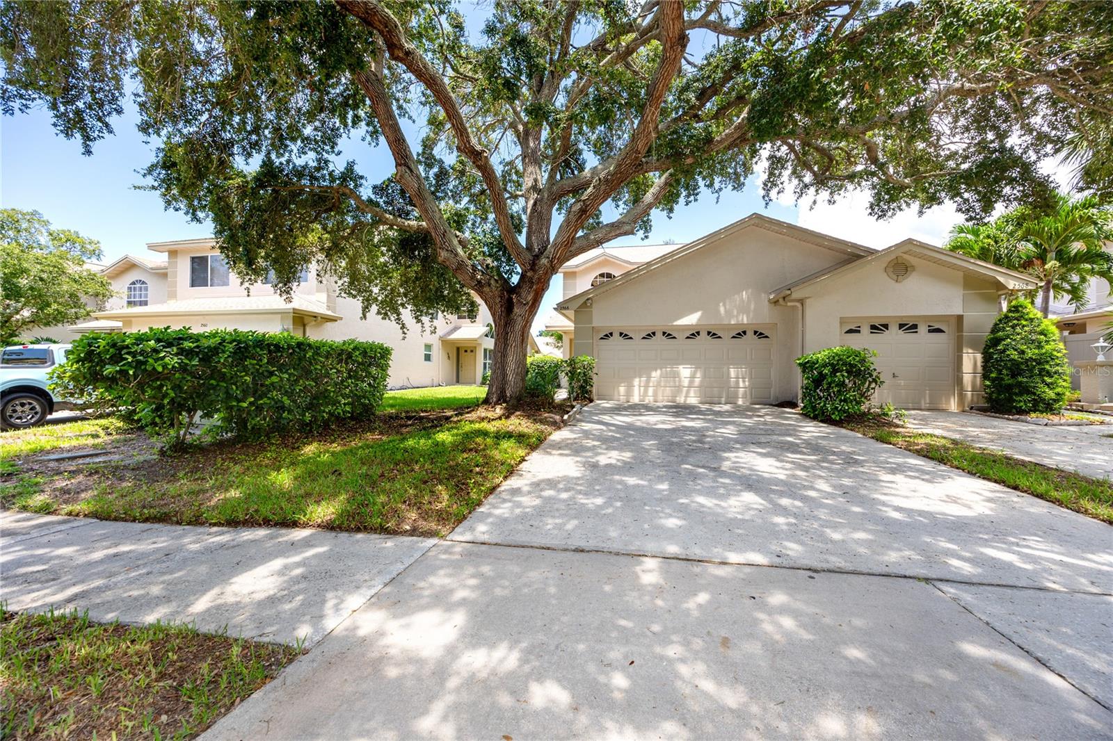 2566 W Brook Ln, Clearwater, FL 33761