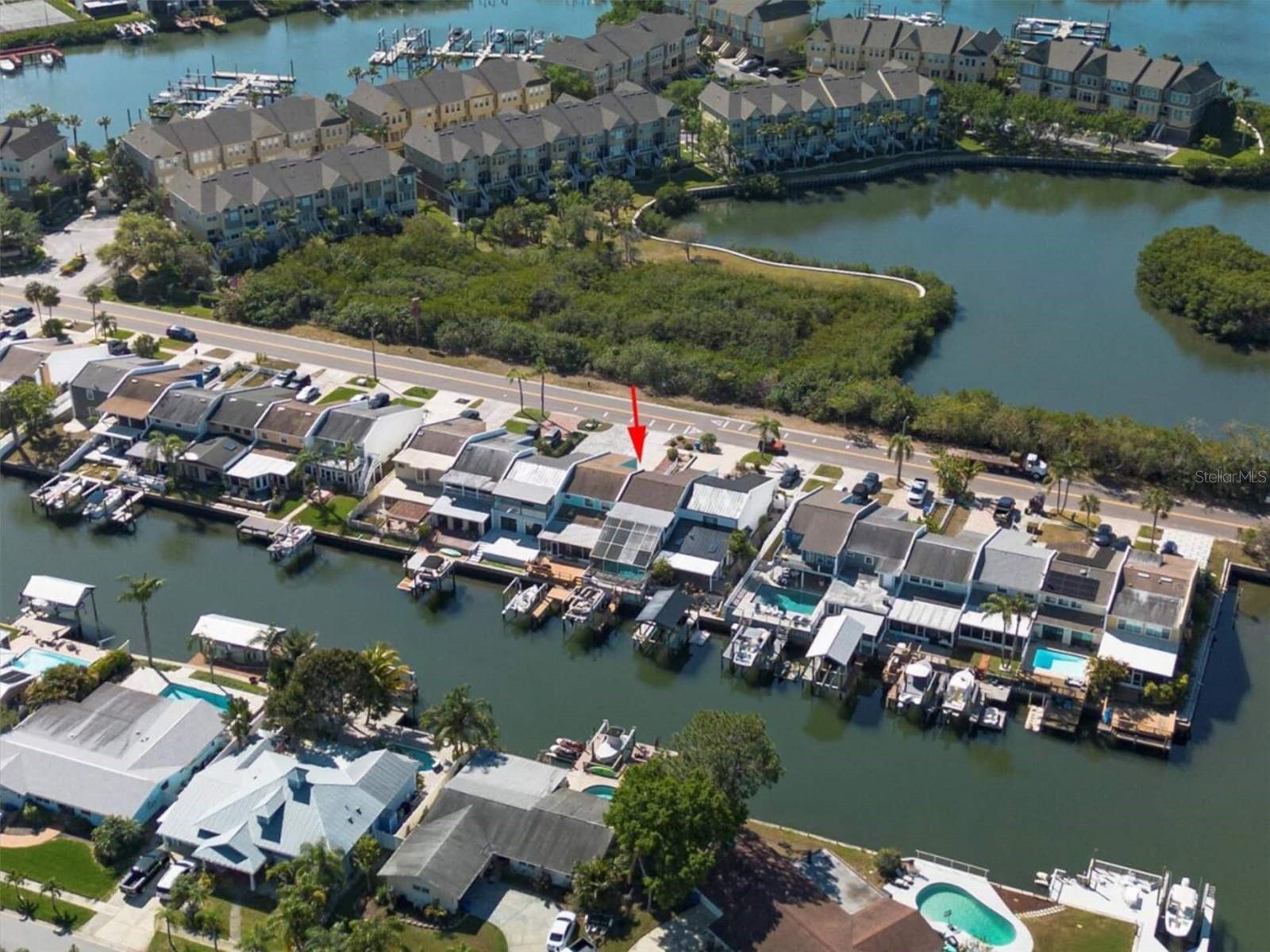 8757 Bay Pointe Dr, Tampa, FL 33615
