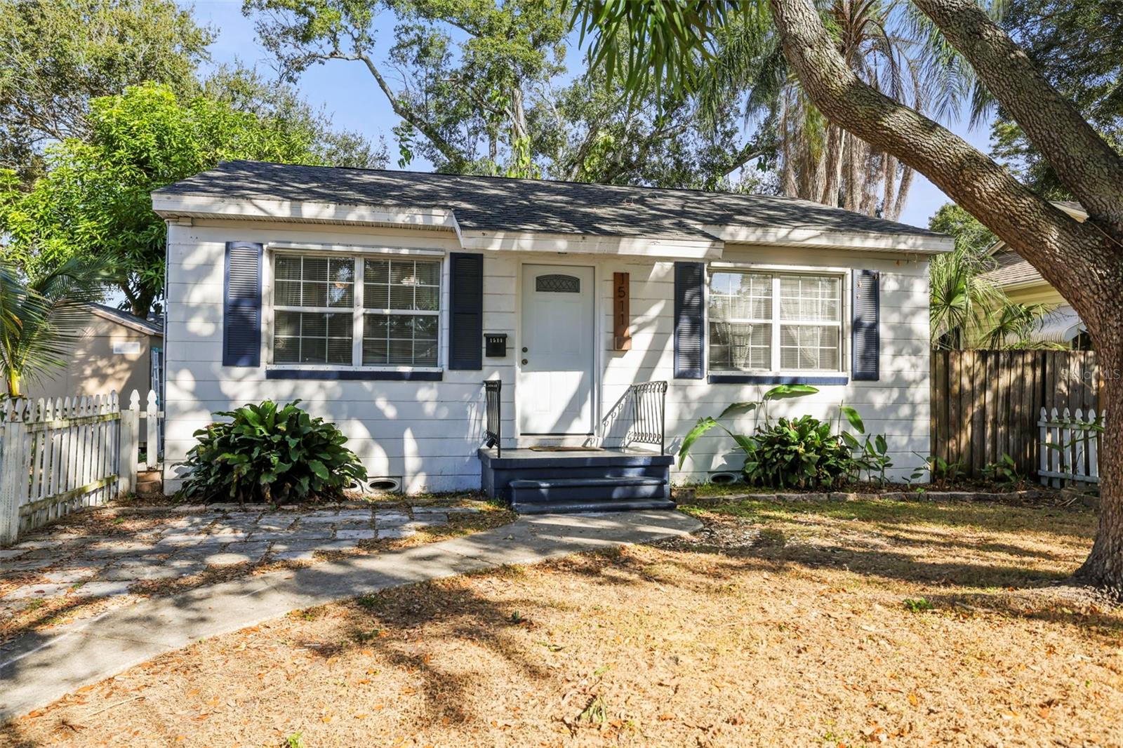 1511 35th Ave N, St Petersburg, FL 33704