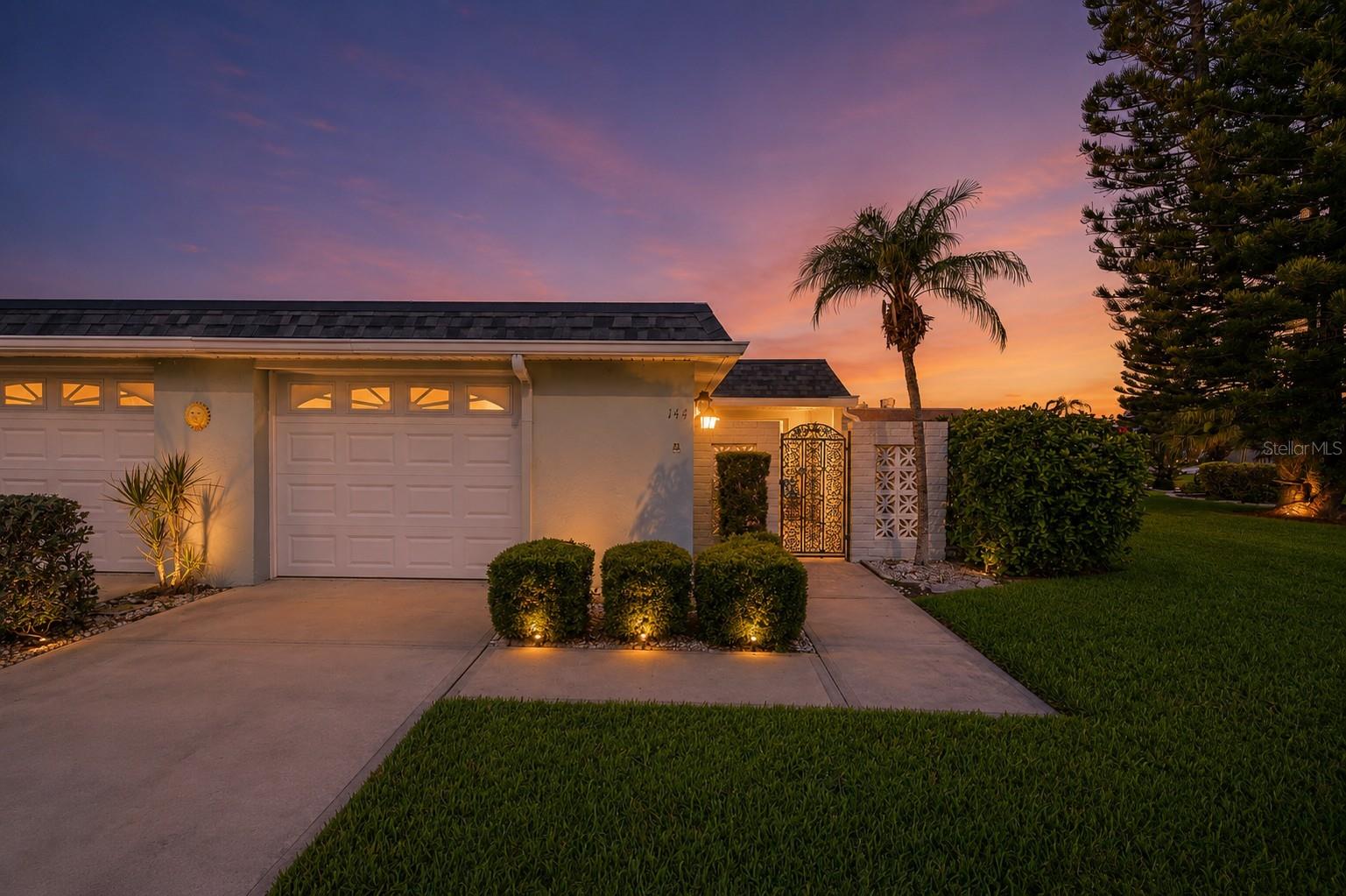 144 Boca Ciega Point Blvd N, St Petersburg, FL 33708