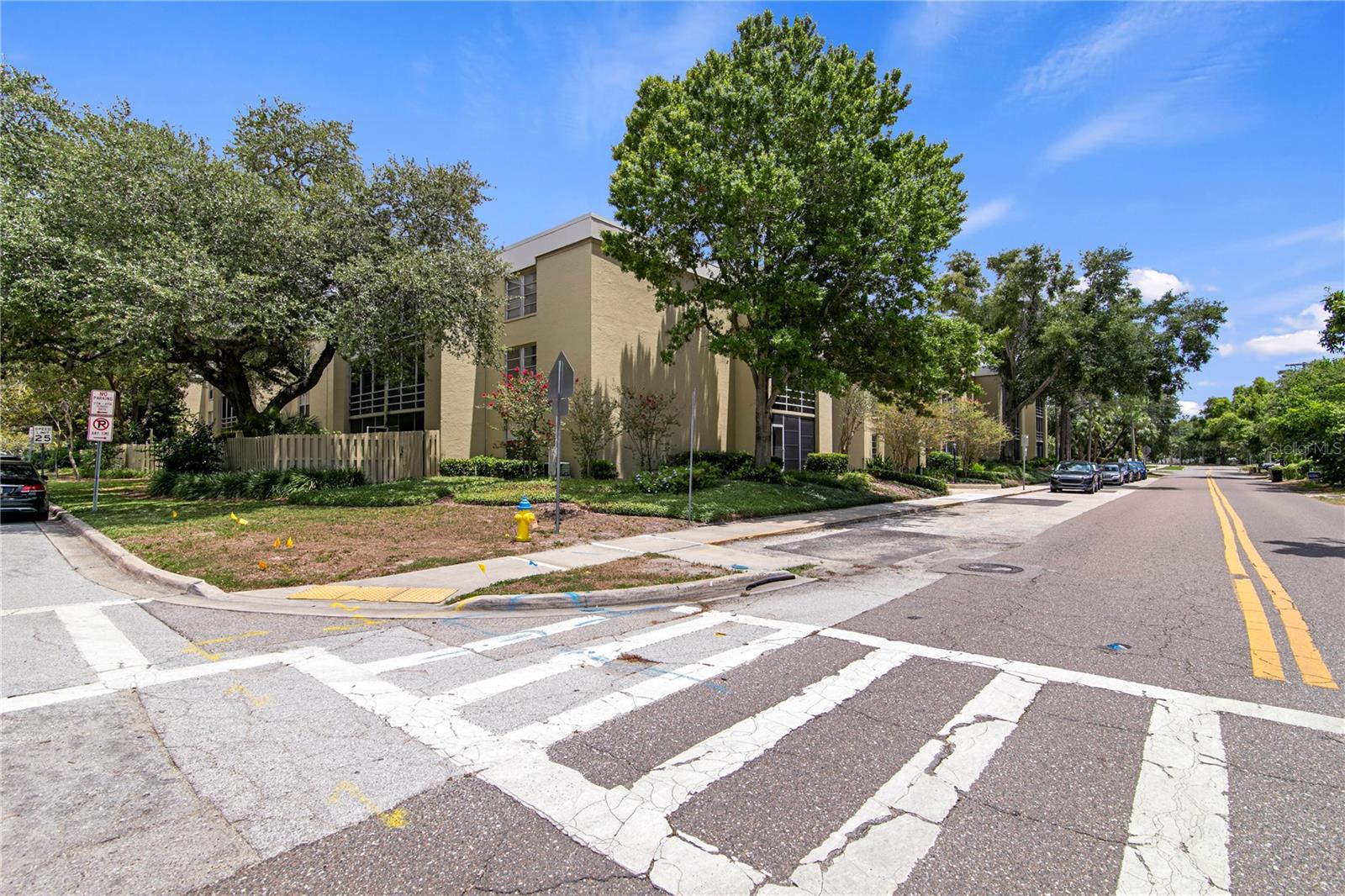 2302 S Manhattan Ave #108, Tampa, FL 33629