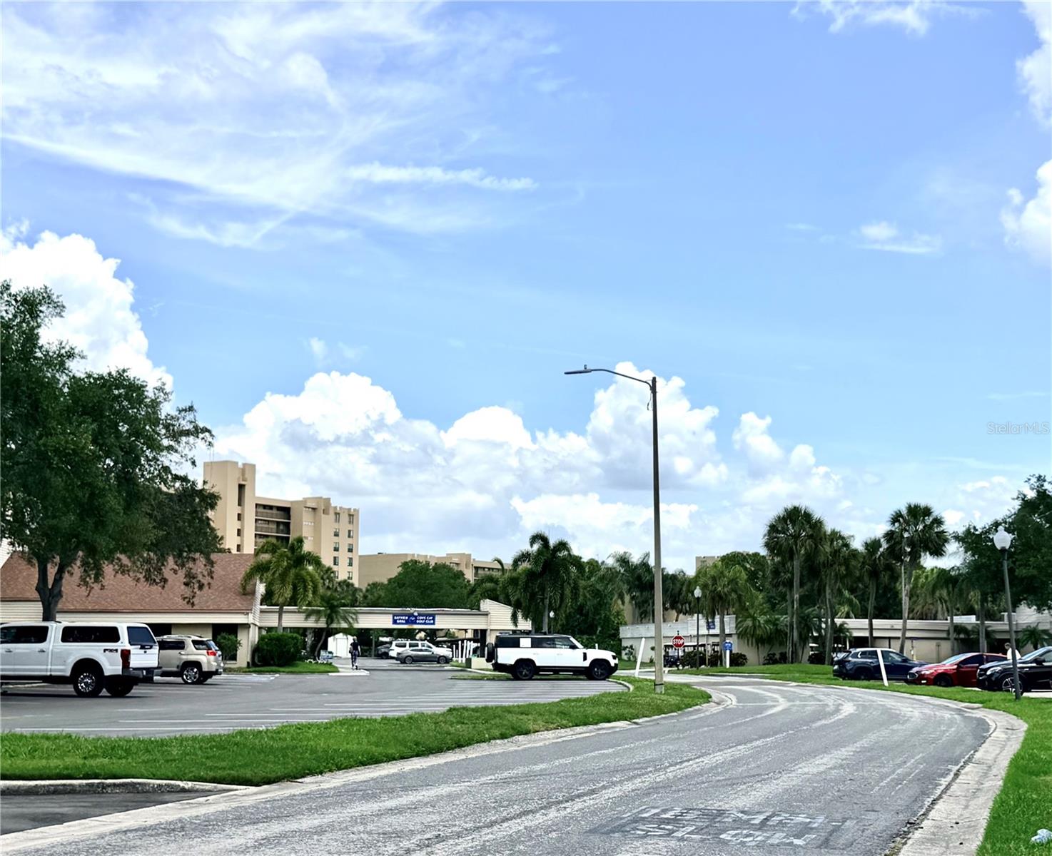 1000 Cove Cay Dr #4D, Clearwater, FL 33760