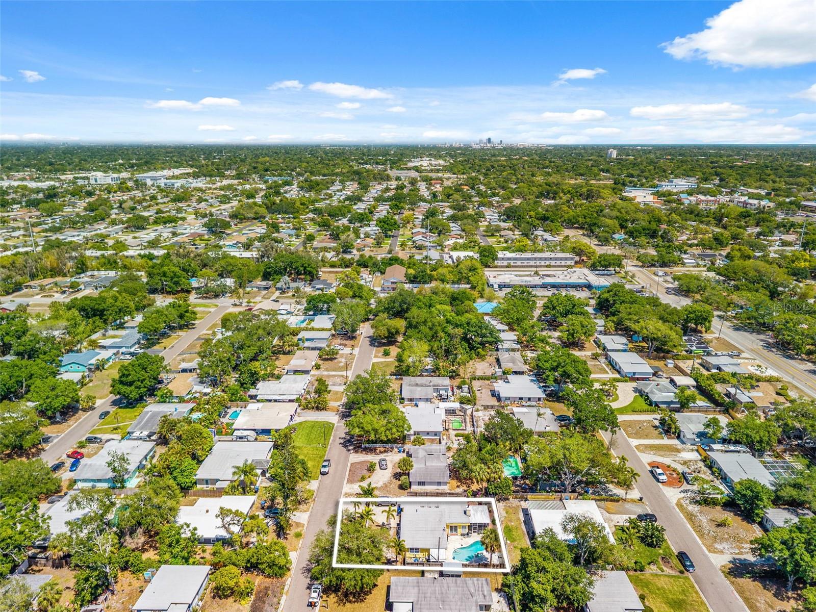 7300 11th Ave N, St Petersburg, FL 33710