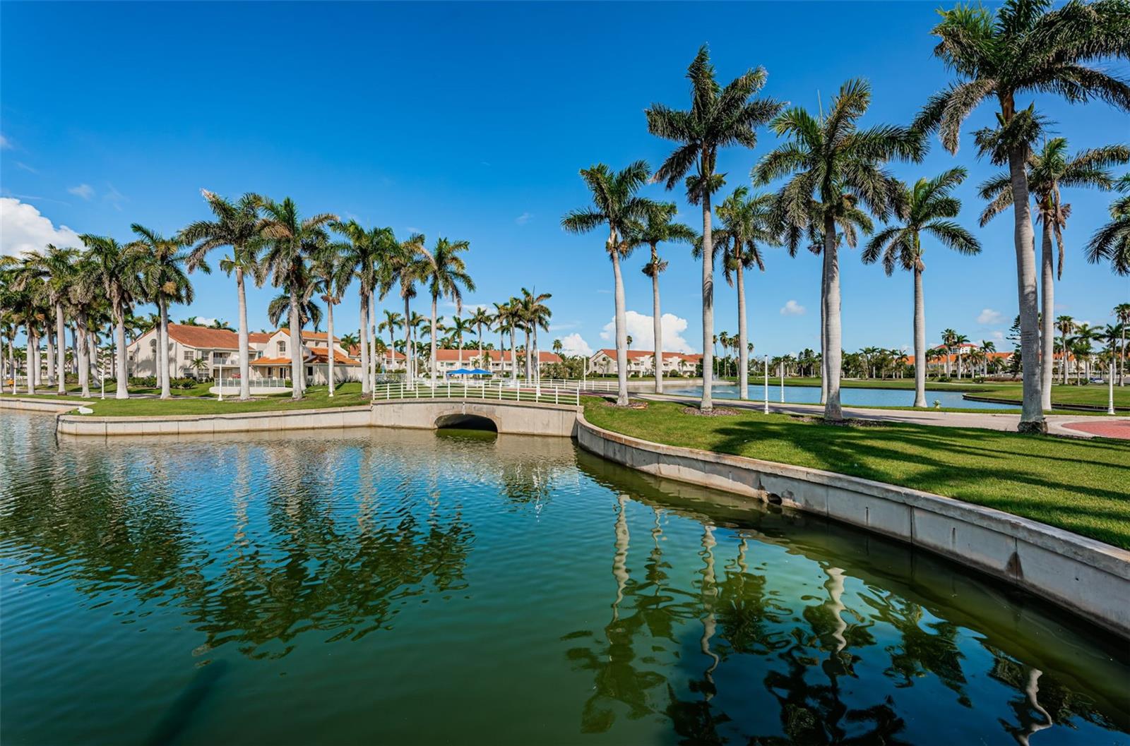 6273 Bahia Del Mar Blvd #116, St Petersburg, FL 33715
