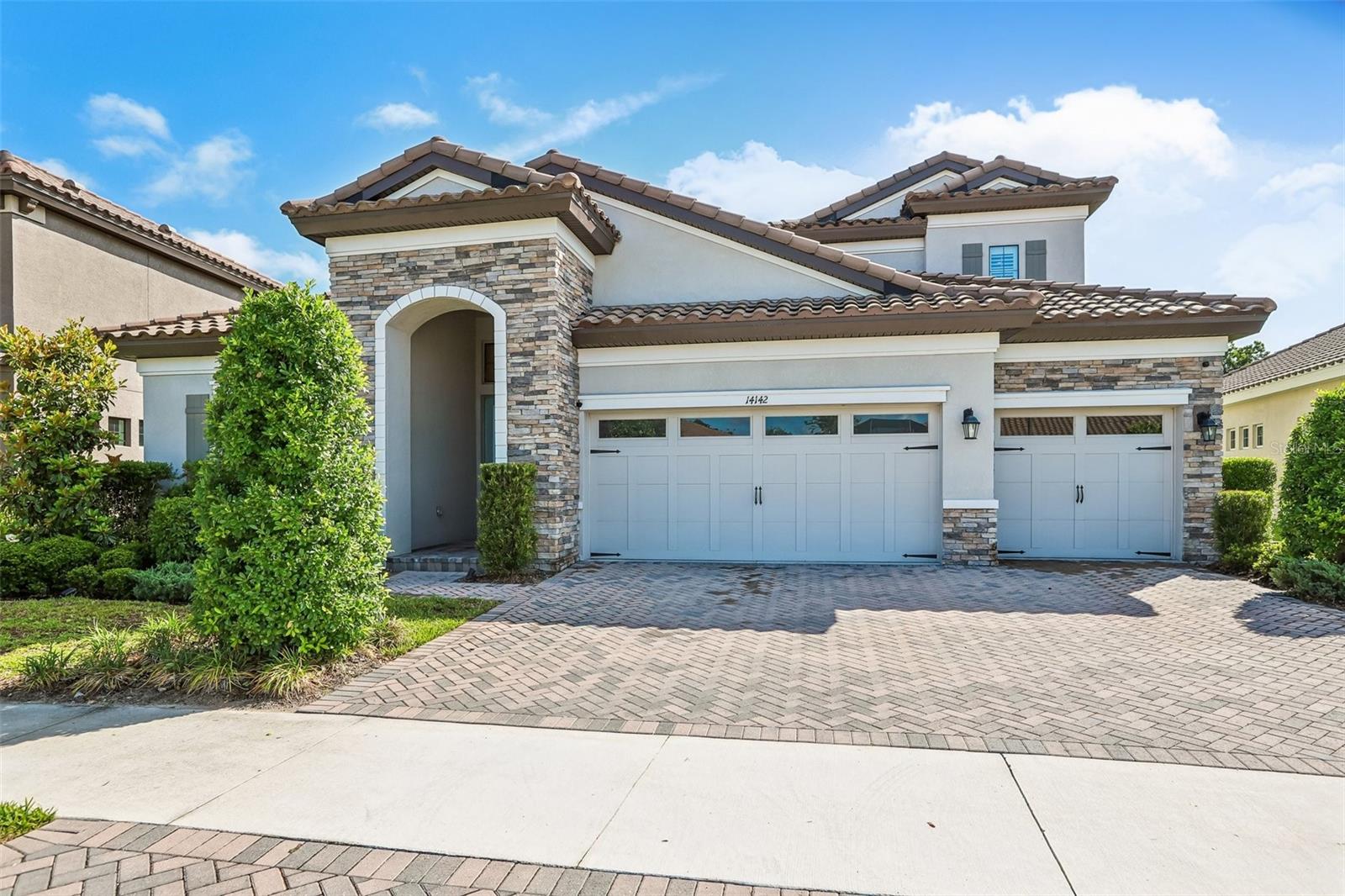 14142 Swiss Bridge Dr, Riverview, FL 33579