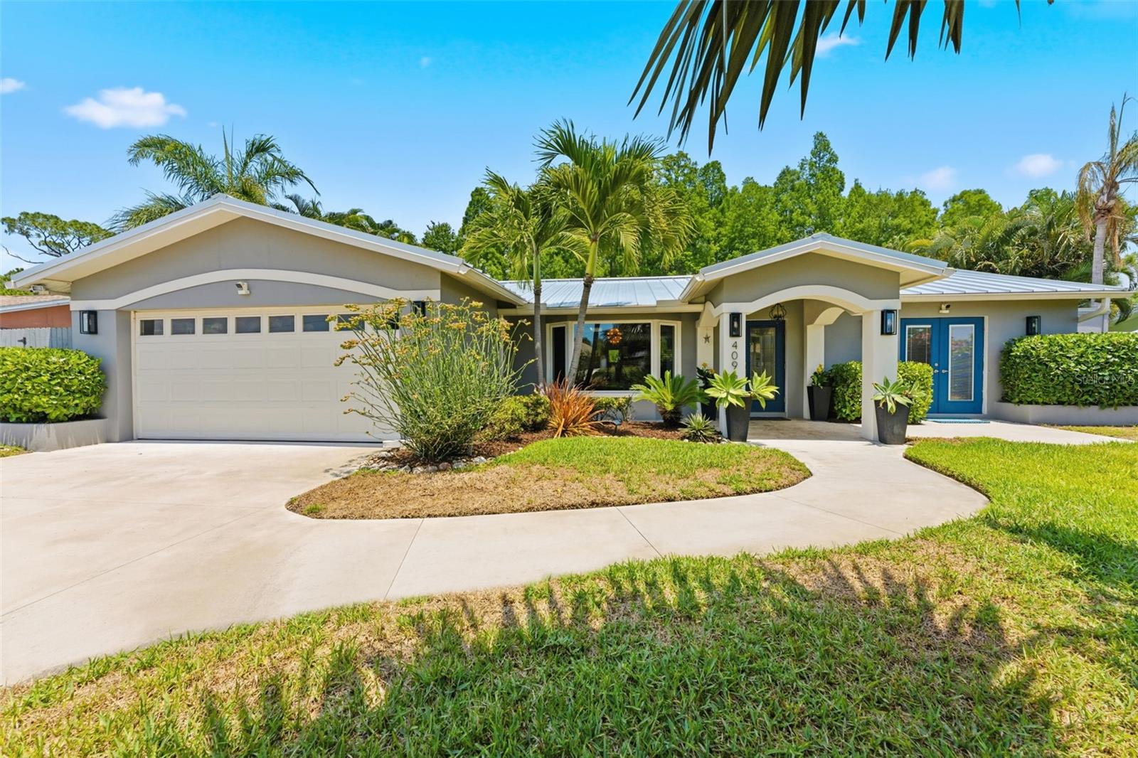 4096 38th St S, St Petersburg, FL 33711