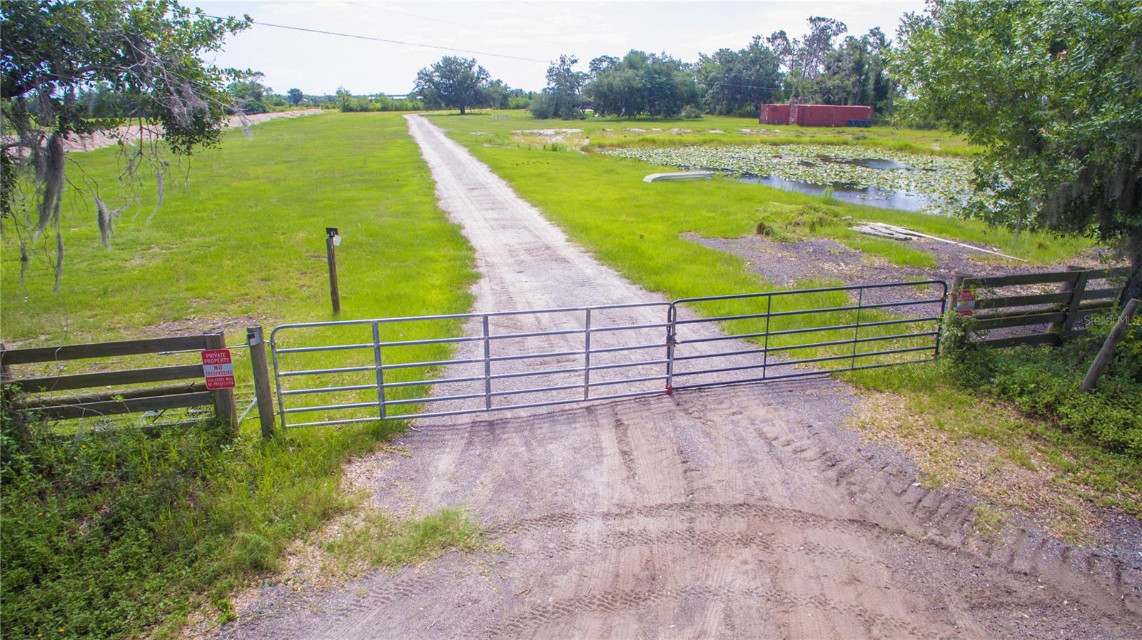 7977 Barr Rd, Myakka City, FL 34251