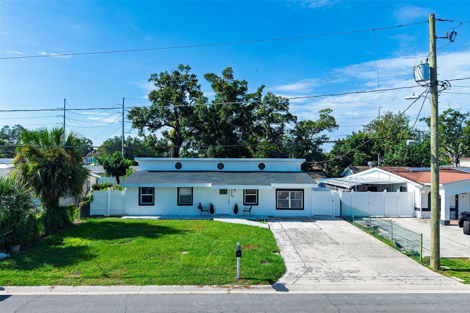 3906 Spence Ave, Tampa, FL 33614