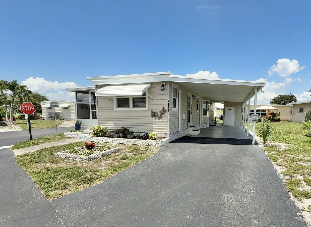 7173 Mount Bristol Blvd NE #458, St Petersburg, FL 33702