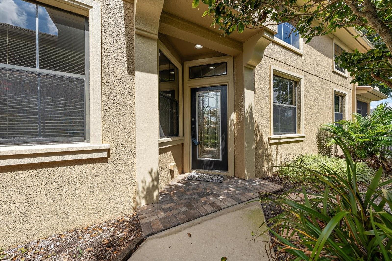 8241 Acadian Ln, Seminole, FL 33777