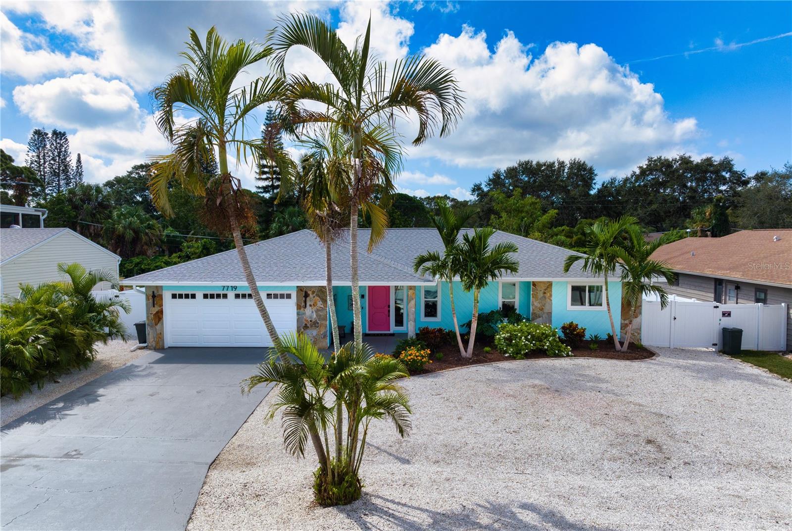 7719 25th Ave W, Bradenton, FL 34209