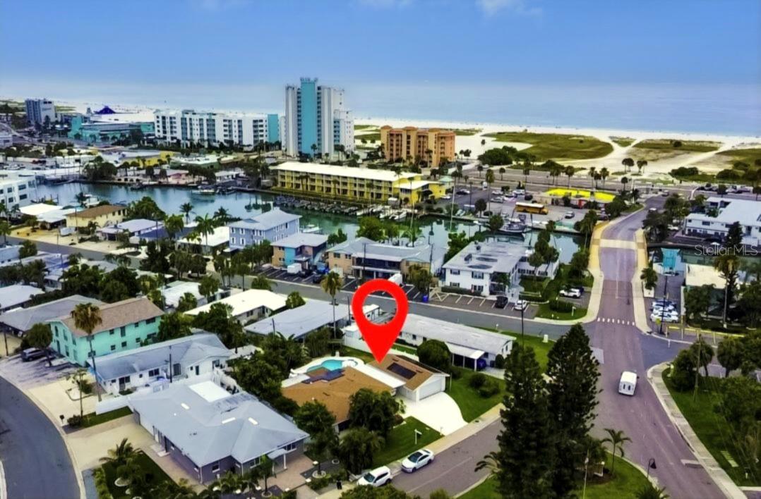 155 112th Ave #A, Treasure Island, FL 33706