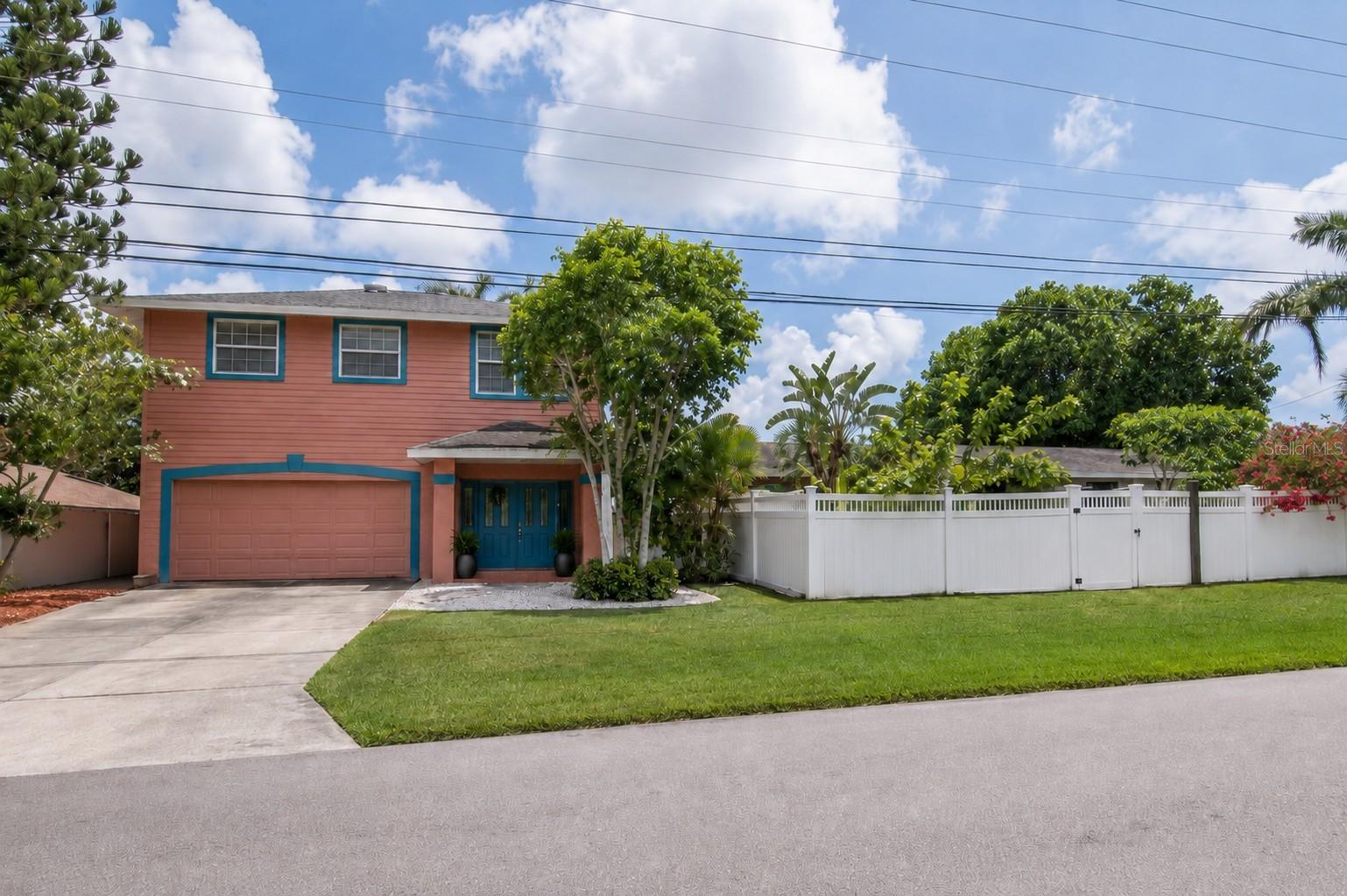 10532 67th Ave, Seminole, FL 33772
