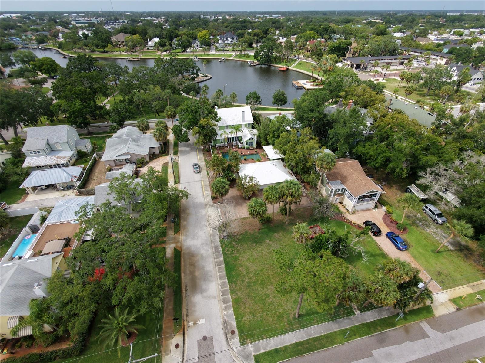 0 W Lemon St, Tarpon Springs, FL 34689