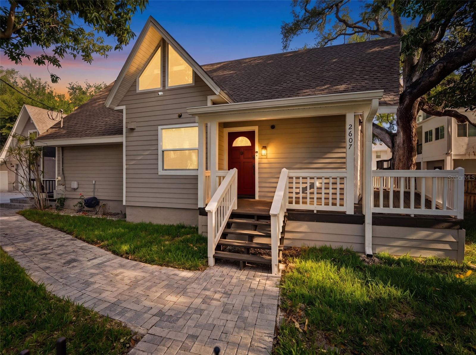 2607 W Wyoming Ave, Tampa, FL 33611