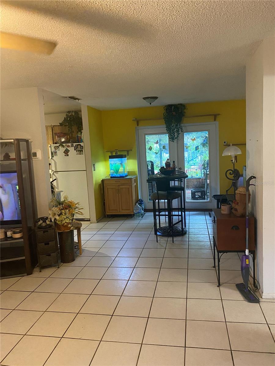 2005 Hudson Ct, Oldsmar, FL 34677