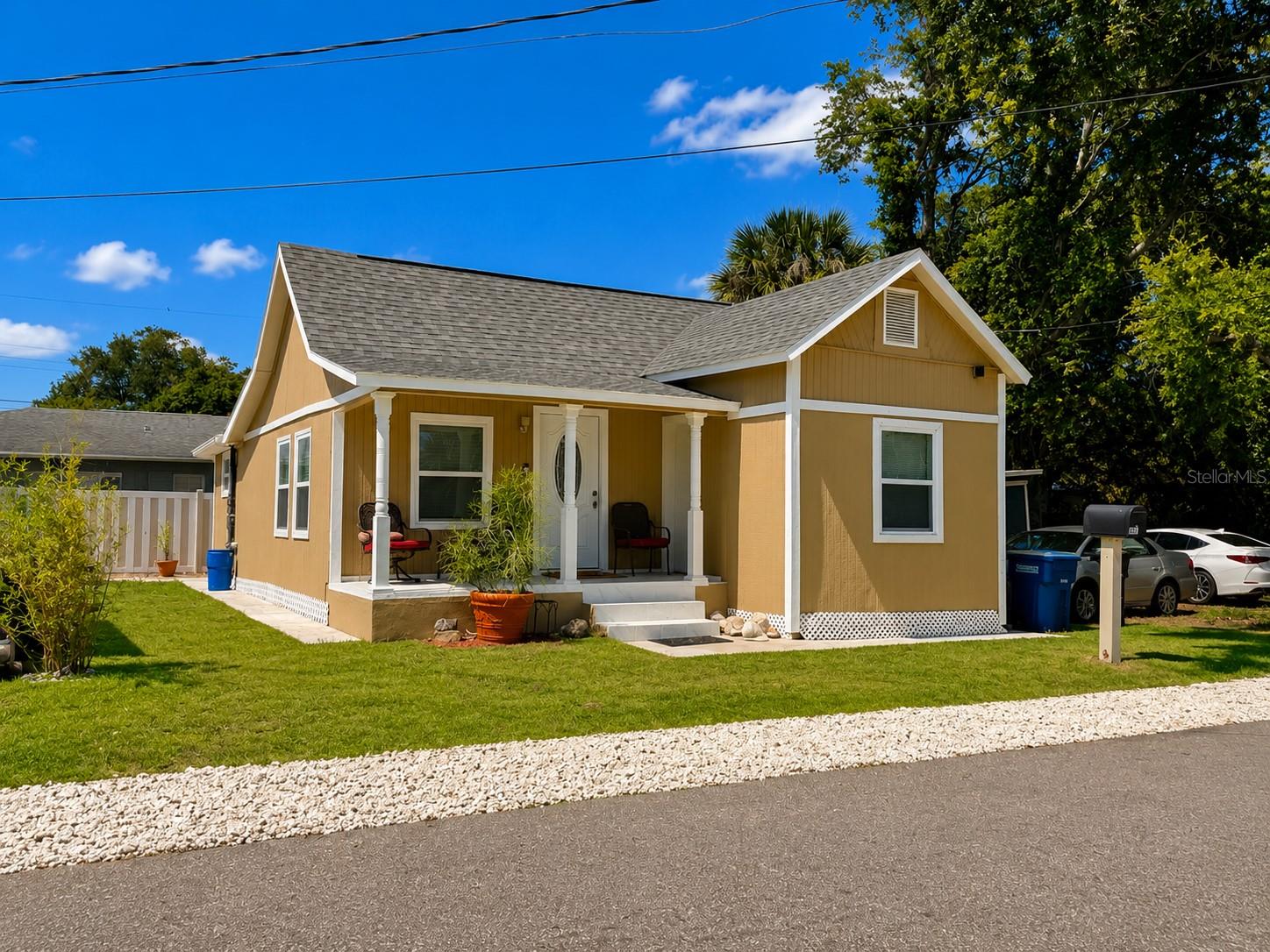 802 Jurgens St, Clearwater, FL 33755