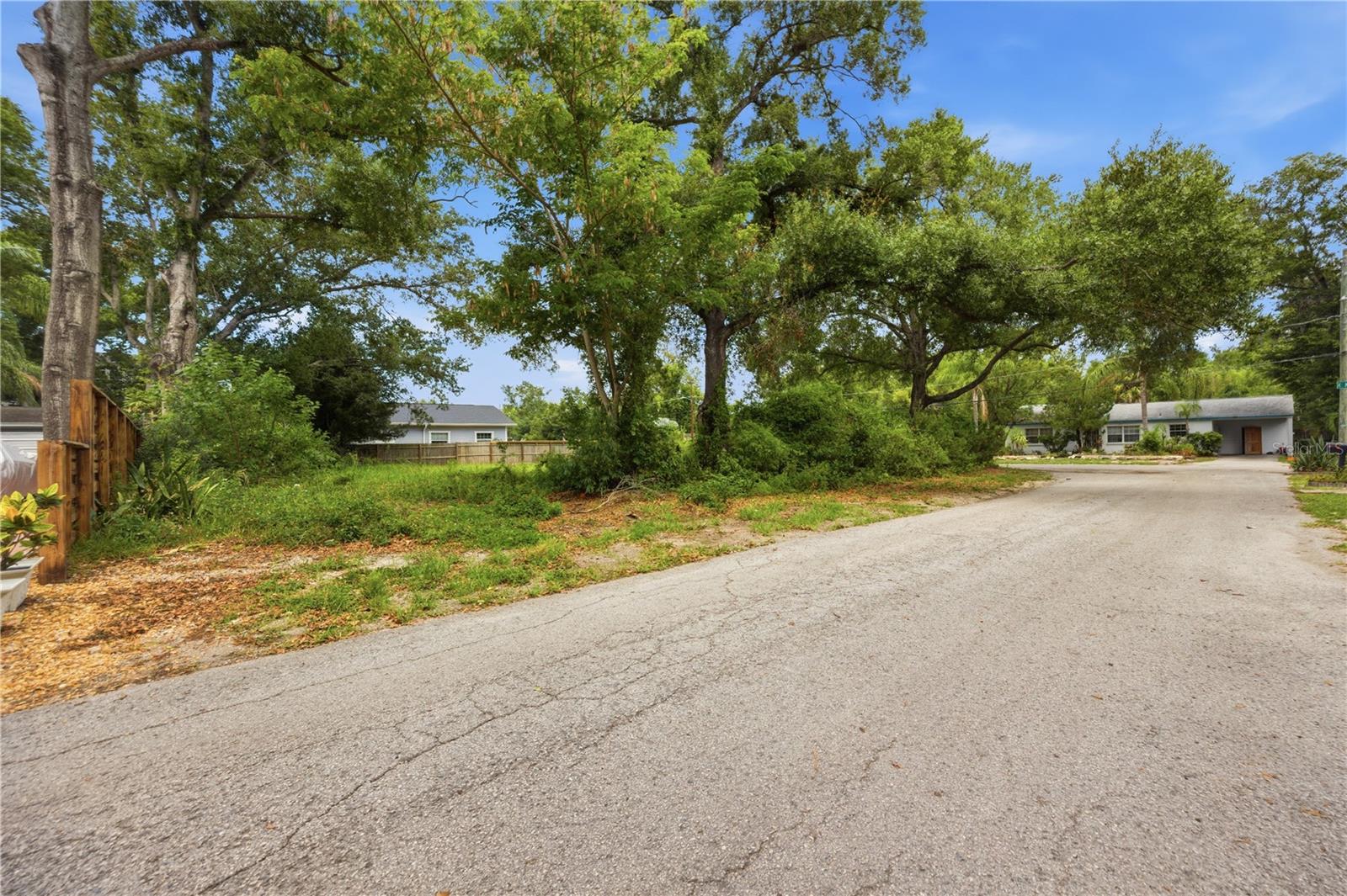 6612 N 9th St, Tampa, FL 33604