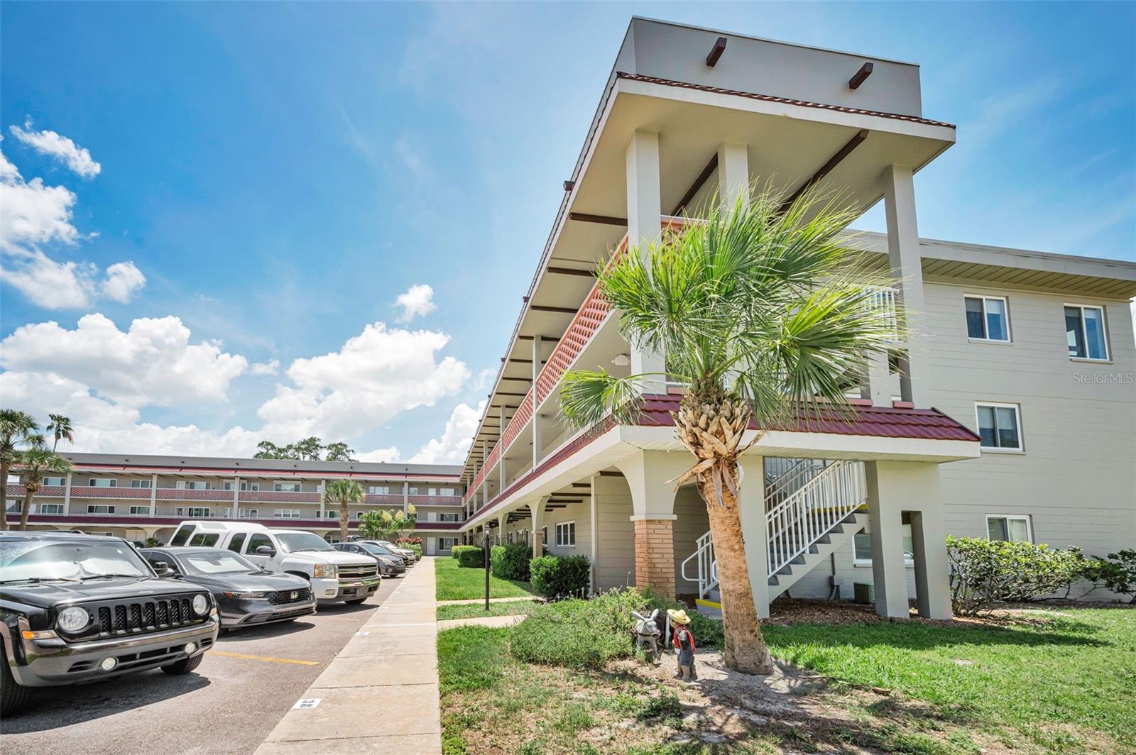 2072 Australia Way W #32, Clearwater, FL 33763
