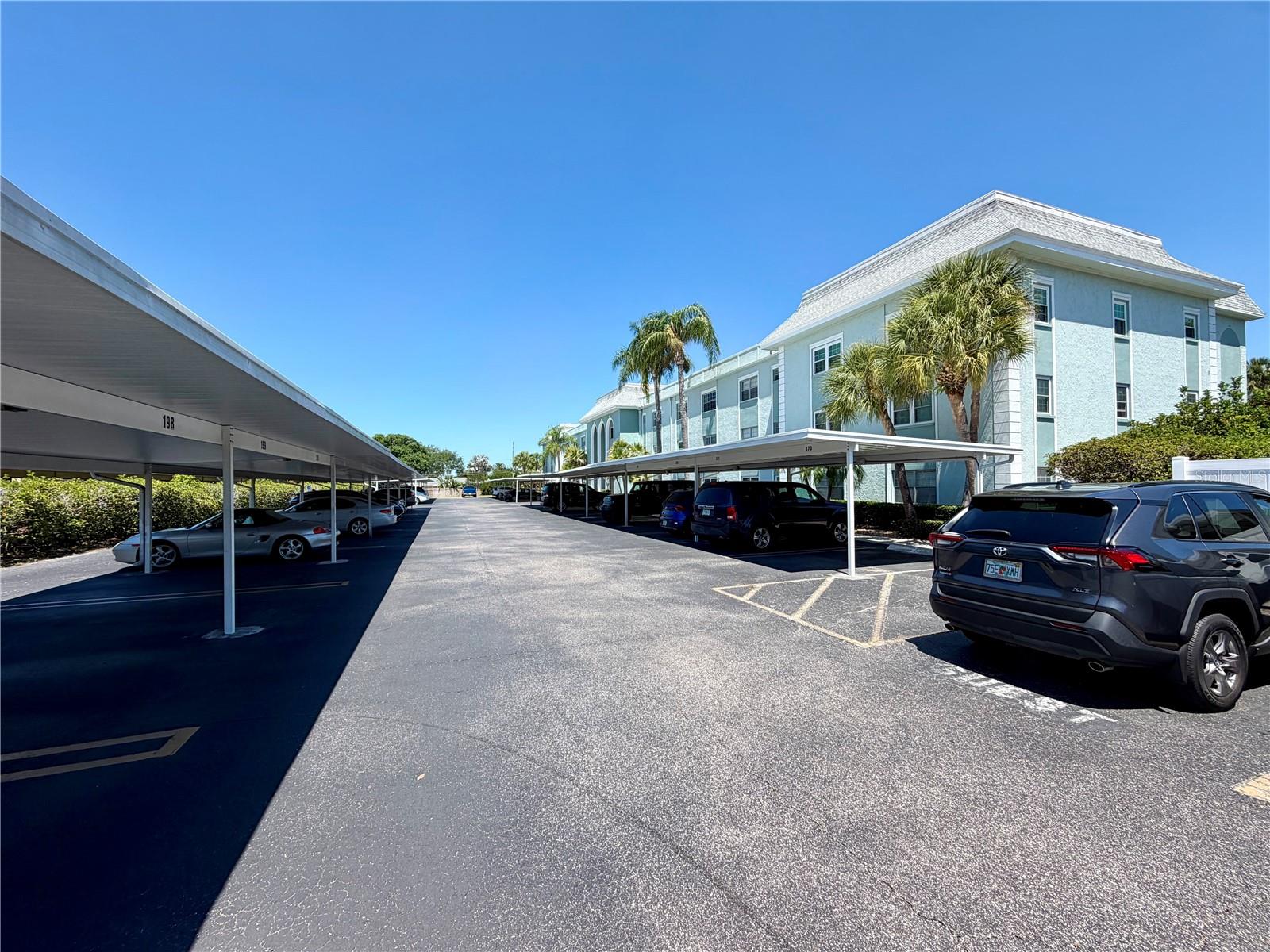1706 Belleair Forest Dr #244, Belleair, FL 33756