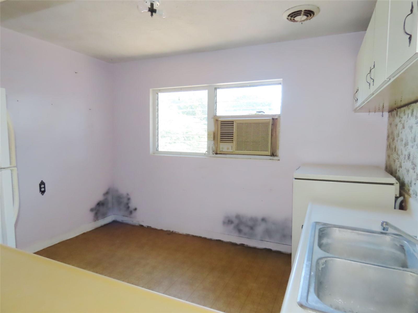 3911 W Leila Ave, Tampa, FL 33616