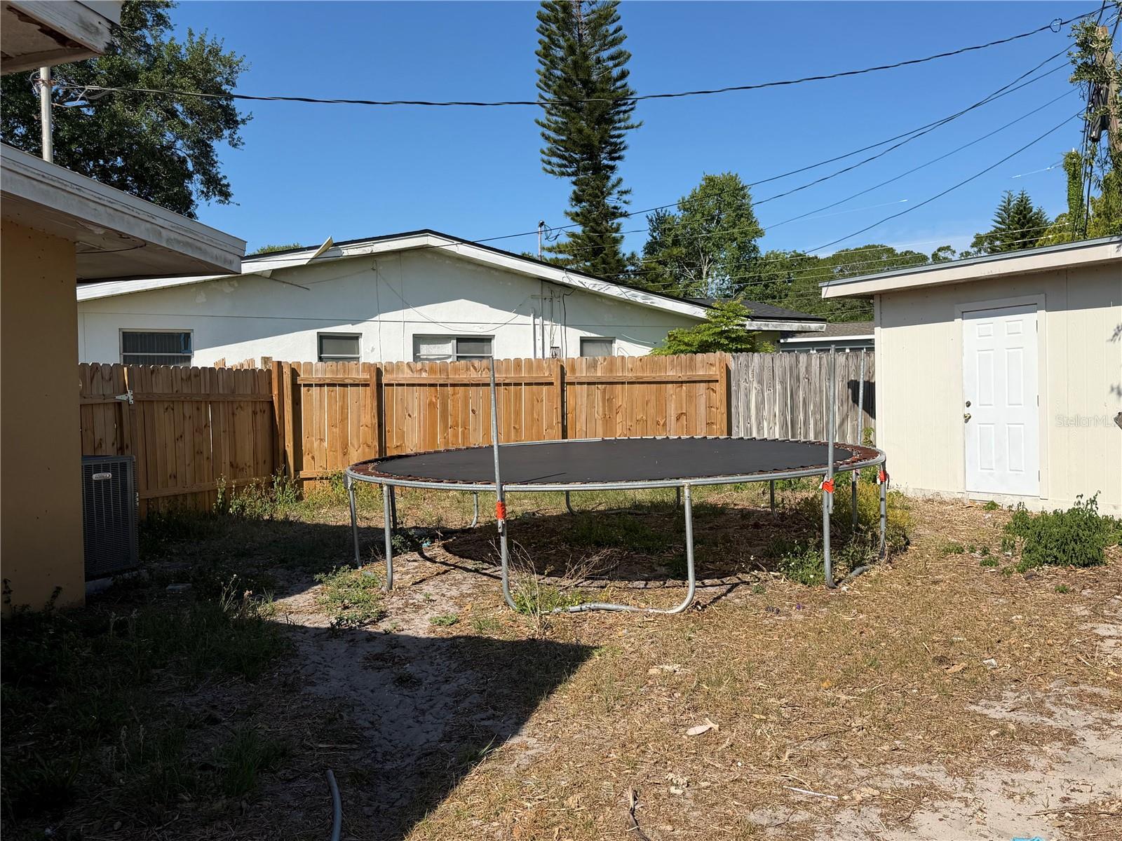 1330 Emily Ct, Clearwater, FL 33756