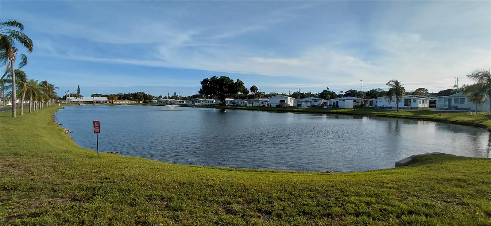 221 Heron Rd, Clearwater, FL 33764