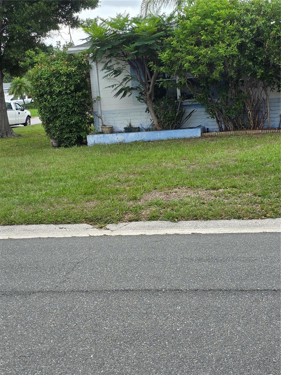 2444 37th St N, St Petersburg, FL 33713