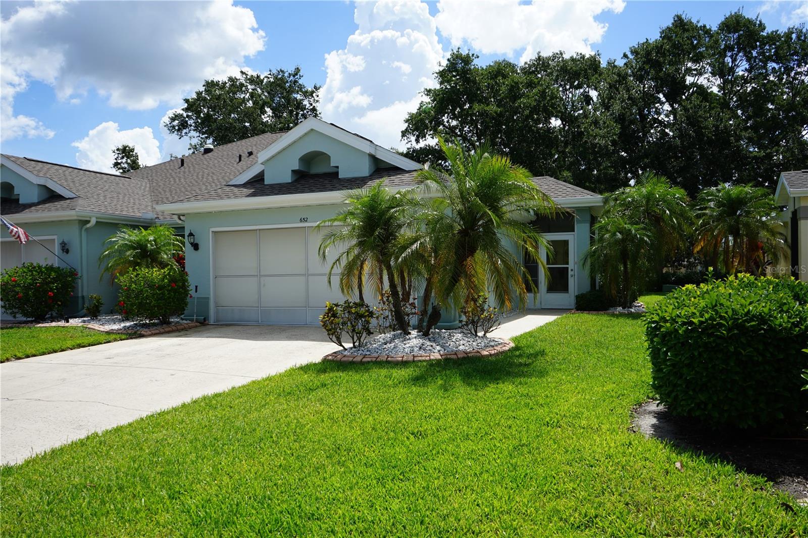 652 Mc Daniel St, Sun City Center, FL 33573
