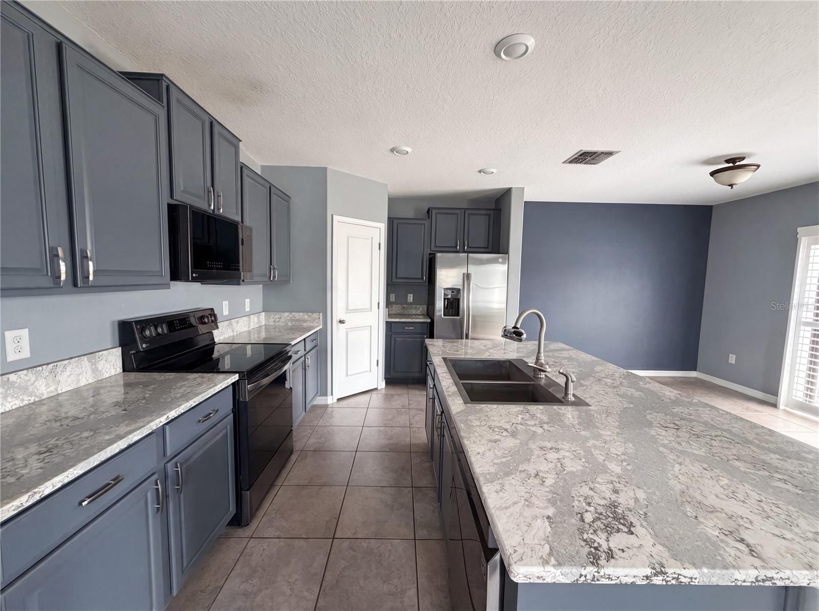 11126 Hudson Hills Ln, Riverview, FL 33579