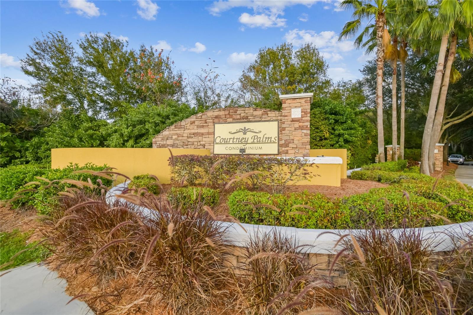 10203 Courtney Palms Blvd #103, Tampa, FL 33619