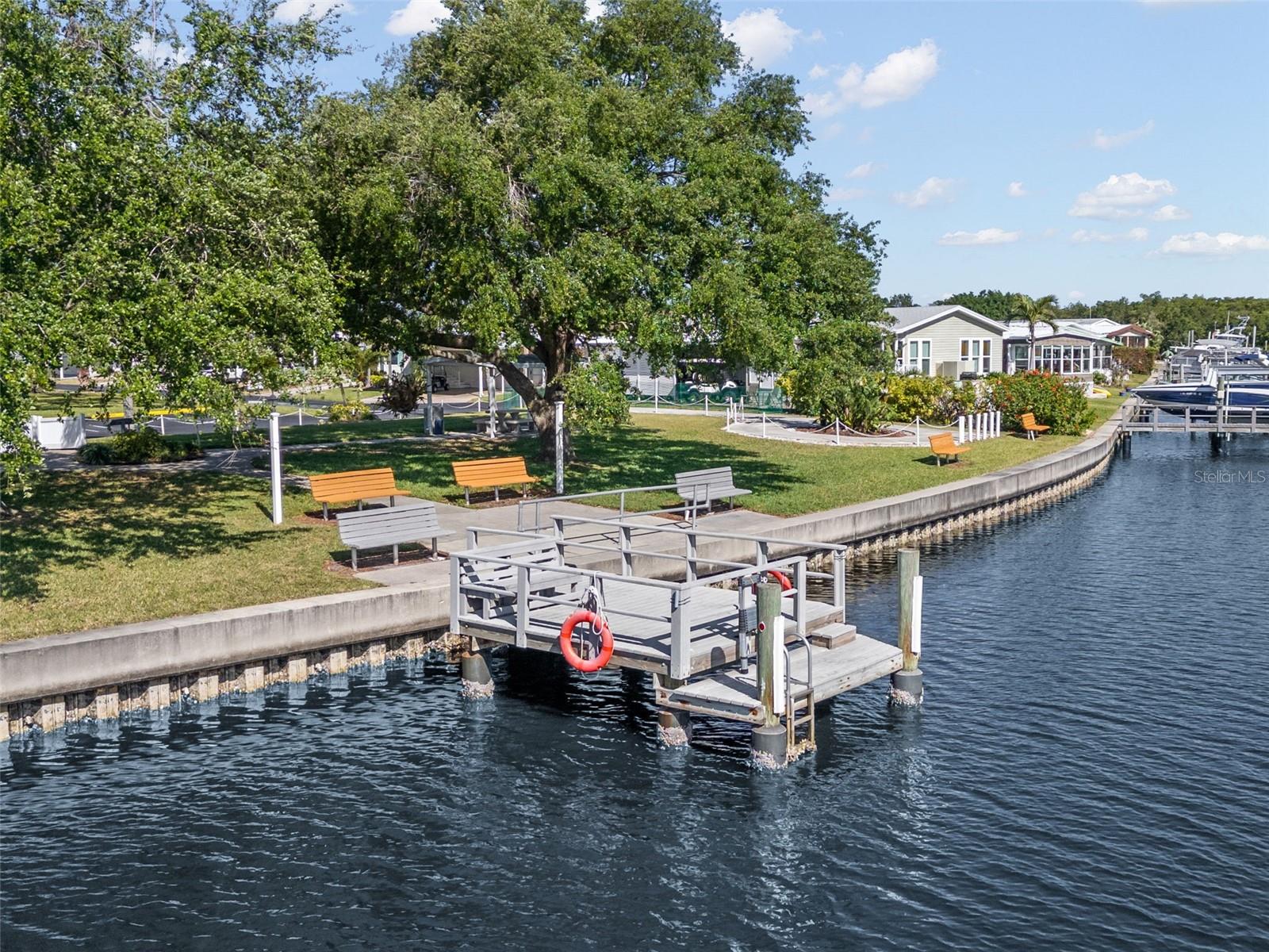7174 Mount Arlington Dr NE #419, St Petersburg, FL 33702