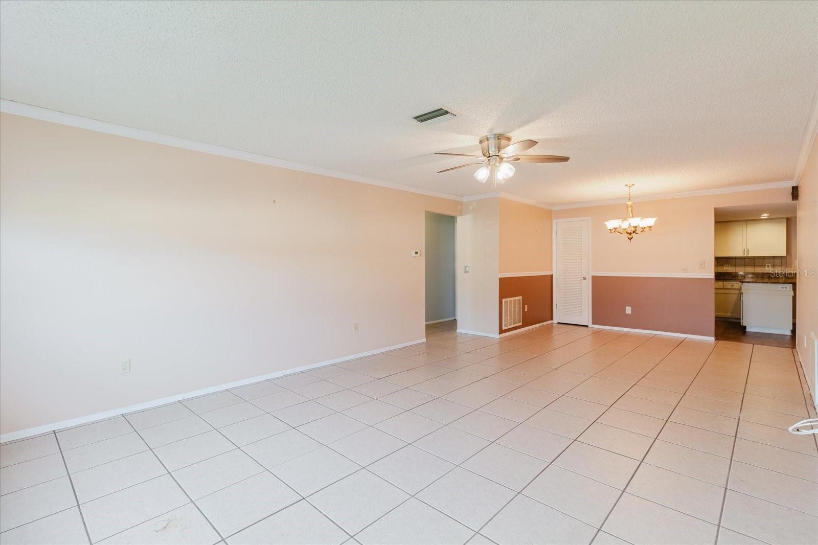 1201 Cara Dr, Largo, FL 33771