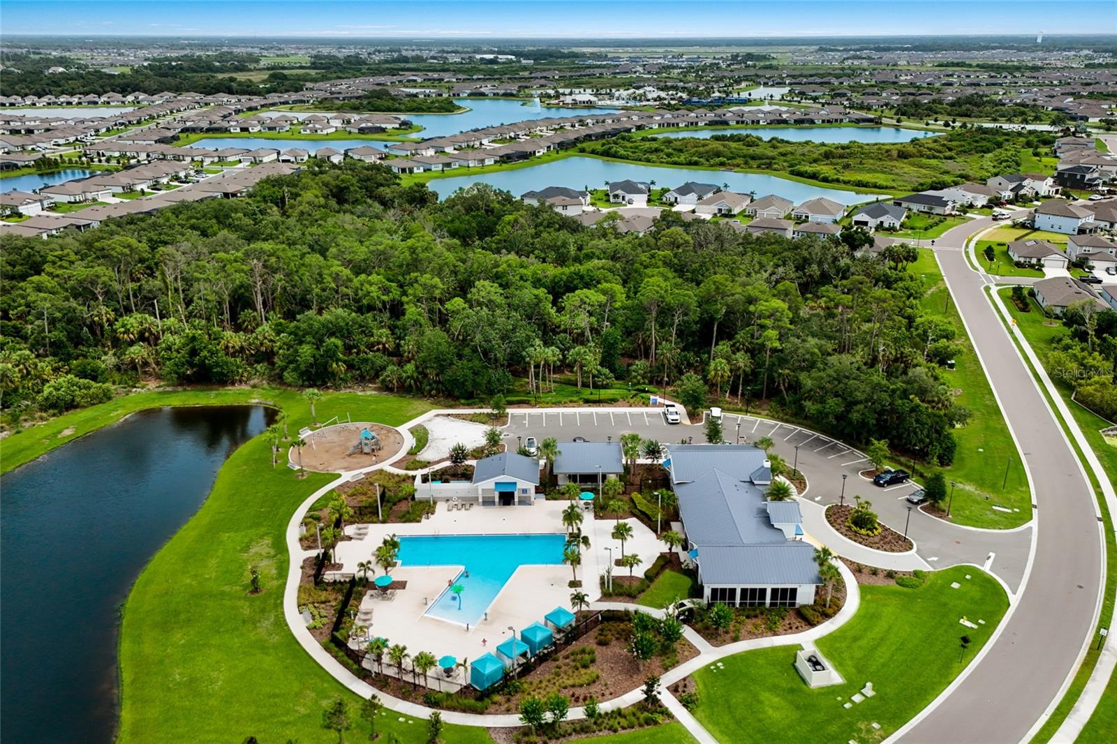 8611 Mercator Ct, Parrish, FL 34219