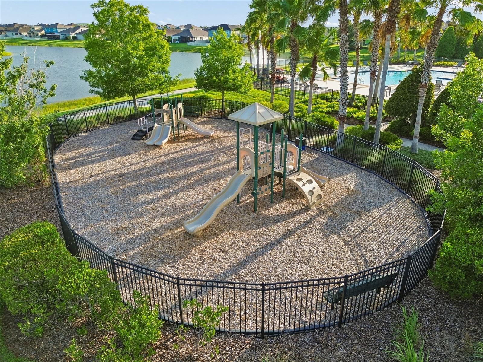 11804 Bluegrass Field Ct, Riverview, FL 33579