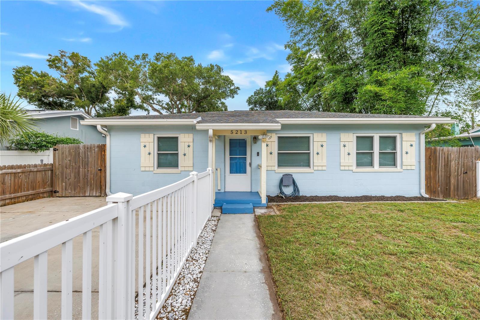 5213 Tangerine Ave S, Gulfport, FL 33707