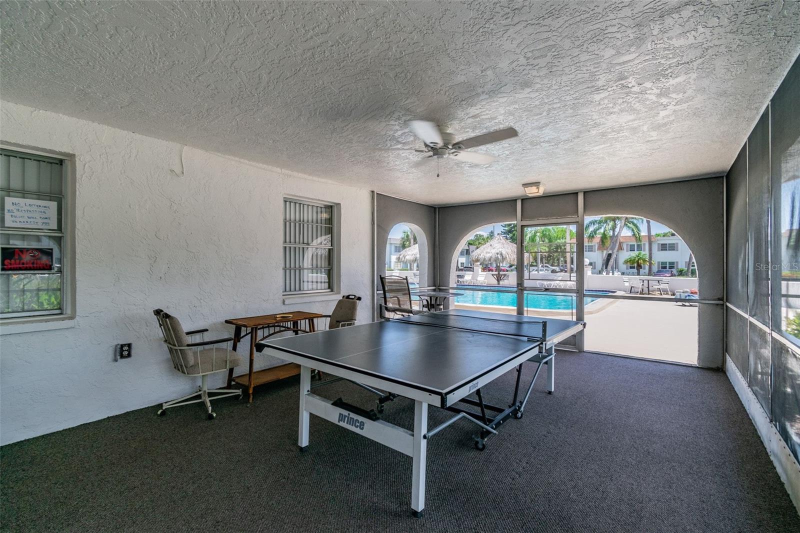 239 S Mcmullen Booth Rd #37, Clearwater, FL 33759