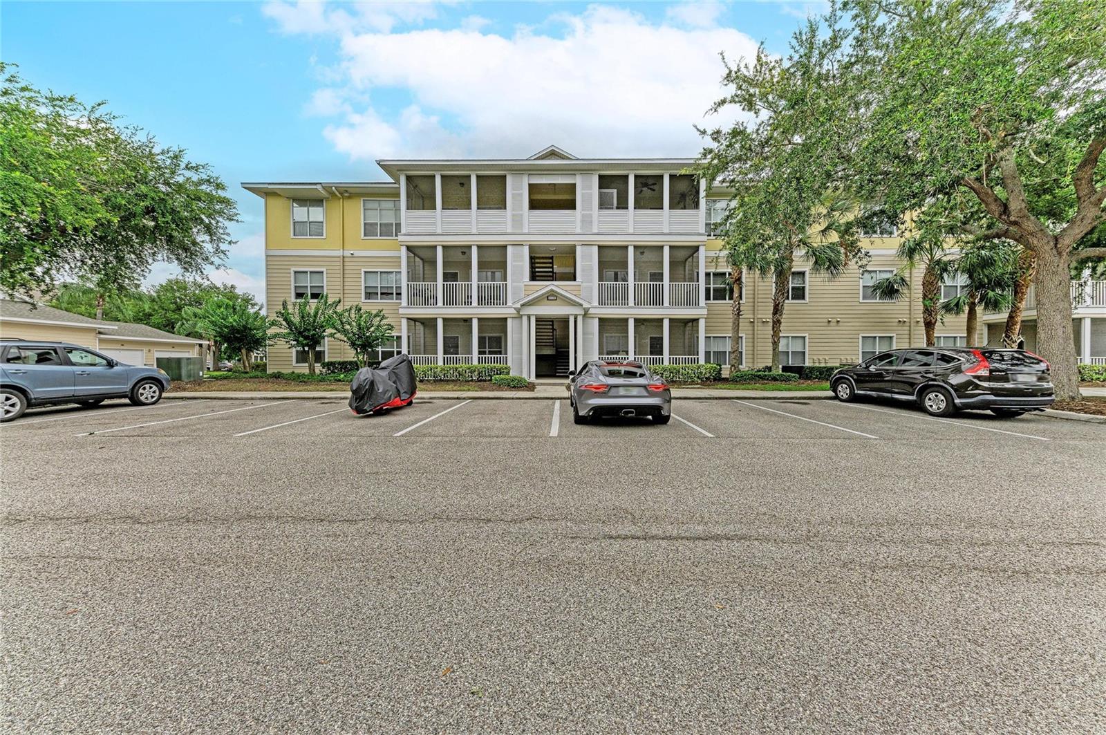 4802 51st St W #416, Bradenton, FL 34210