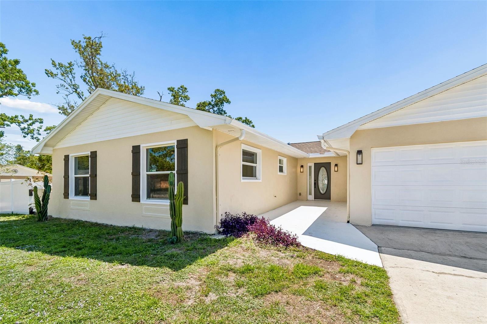 2959 Maple Ct, Dunedin, FL 34698