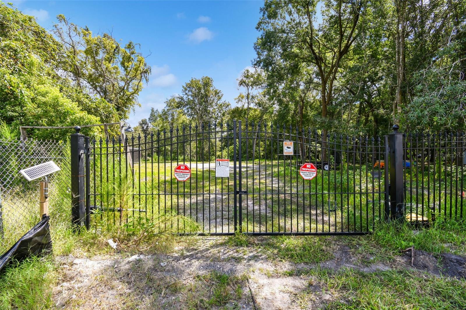 1758 Land O Lakes Blvd, Lutz, FL 33549