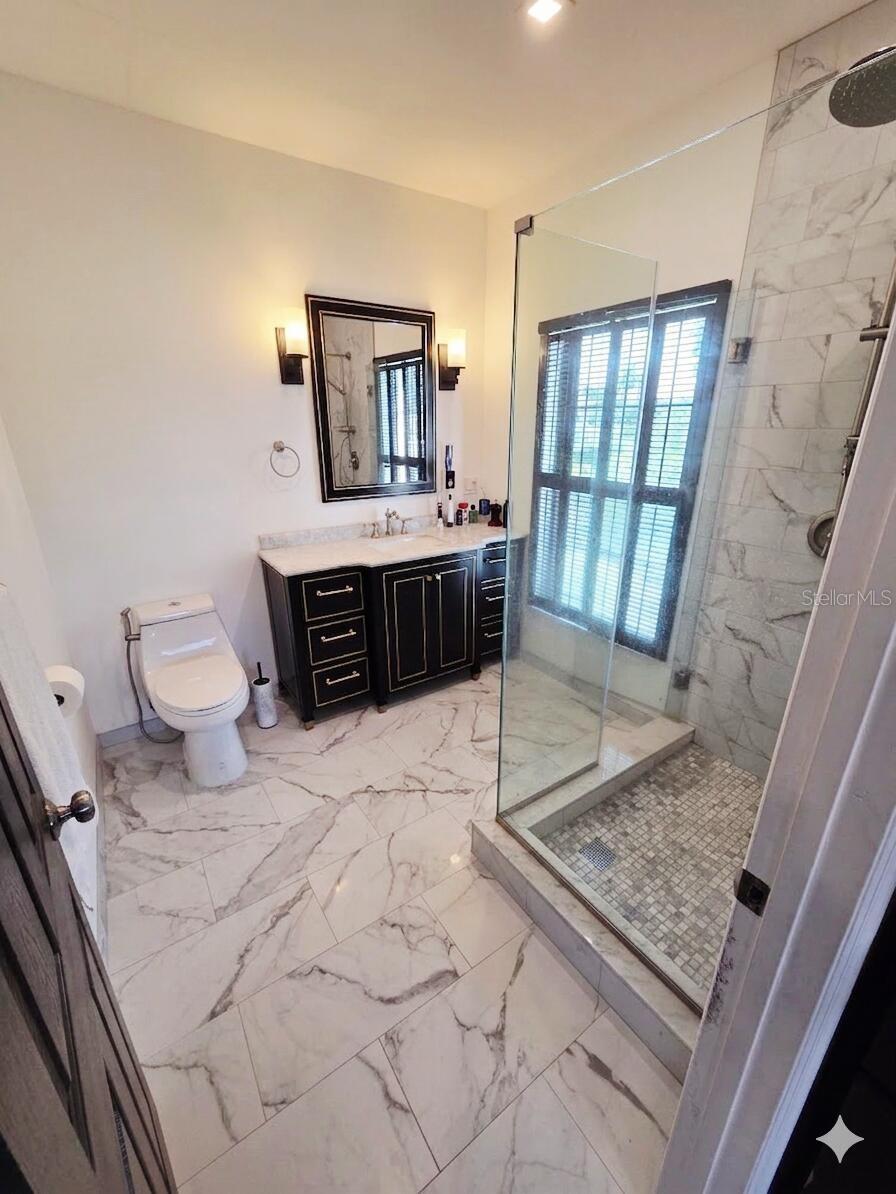 411 72nd St S, St Petersburg, FL 33707