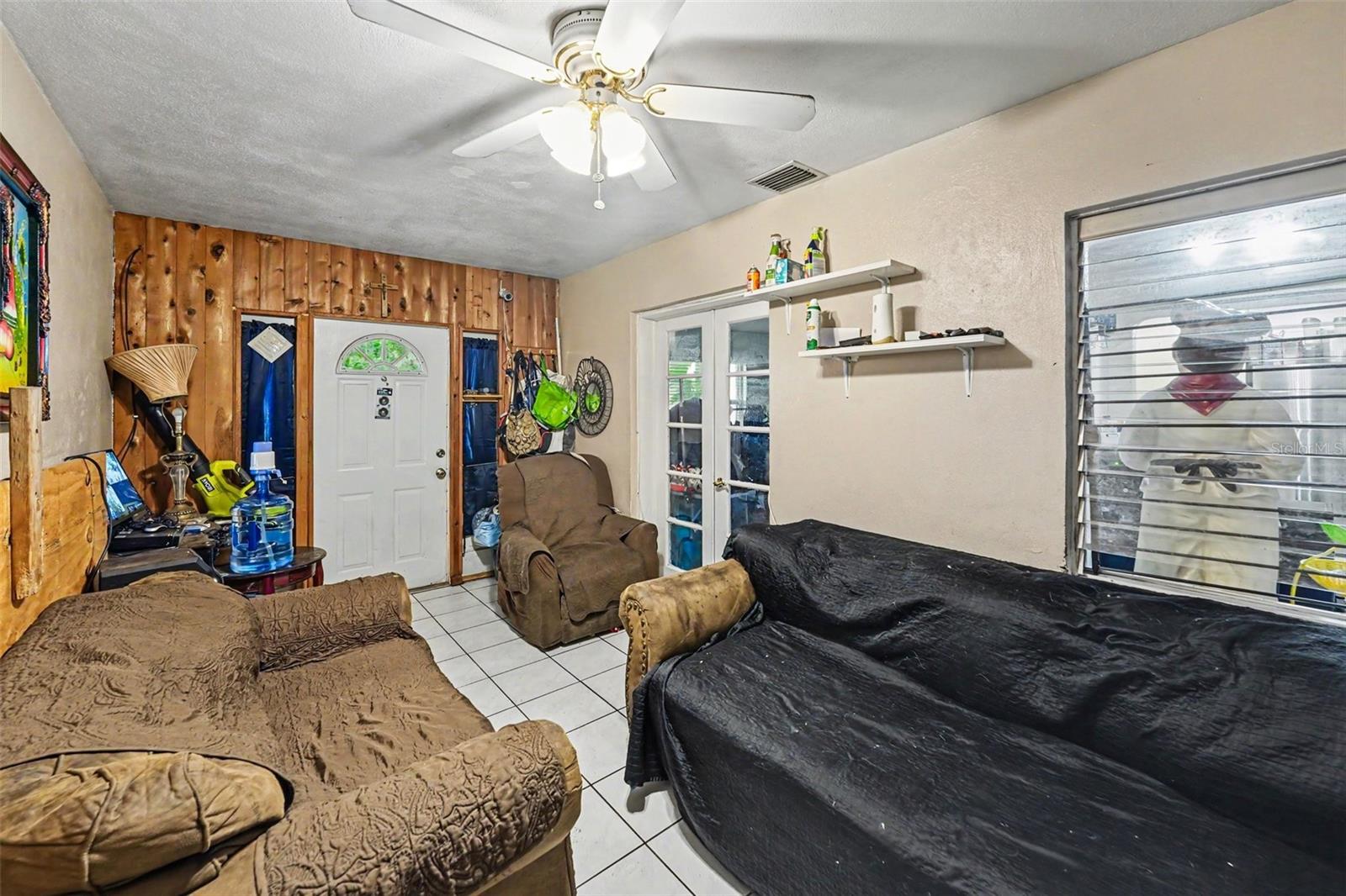110 N Jupiter Ave, Clearwater, FL 33755
