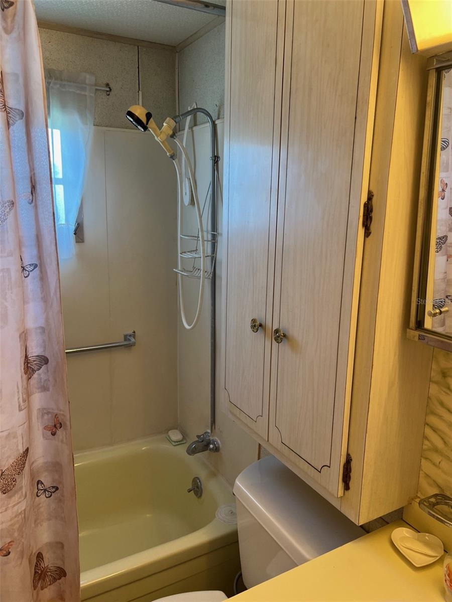 12674 Seminole Blvd #M1, Largo, FL 33778
