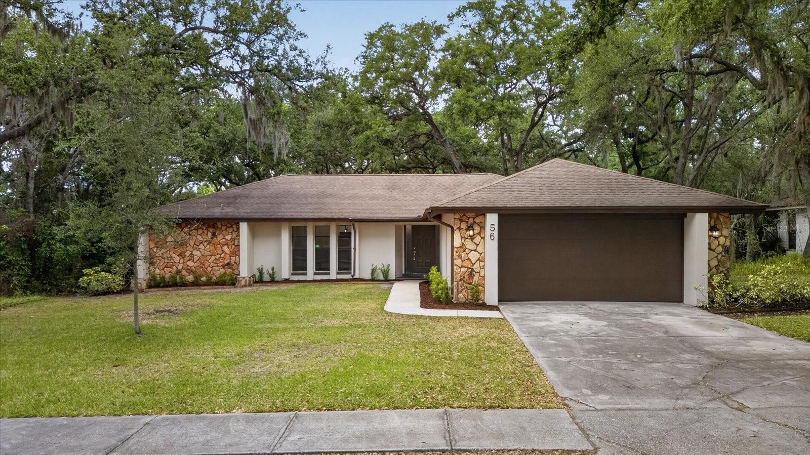 56 Bay Woods Dr, Safety Harbor, FL 34695