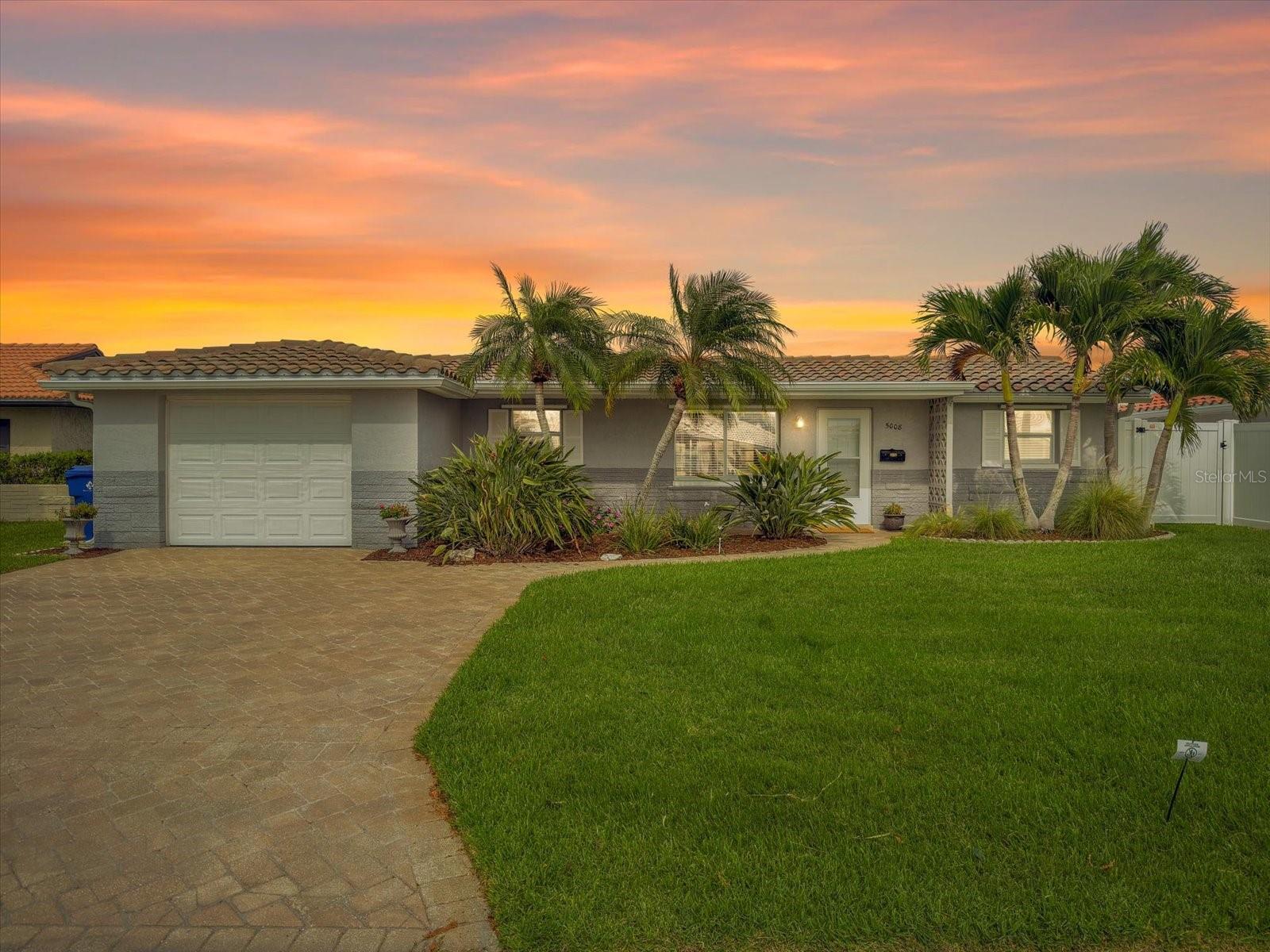 5008 Dory Dr, New Port Richey, FL 34652